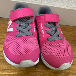 商談中　ニューバランス　15cm