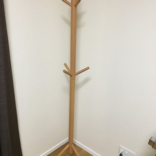  無印良品　ブナ材コートスタンド
