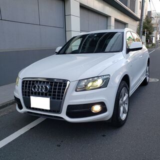 アウディQ5　2.0TクワトロSライン　H23モデル　車検3/1...