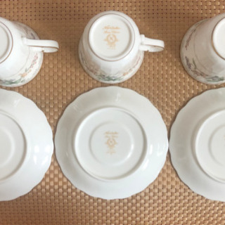 Noritakeノリタケのコーヒーティーカップ３客セットの画像