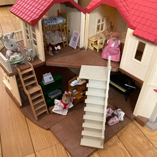 【受け渡し決まりました】 シルバニアファミリー 赤い屋根のおうち
