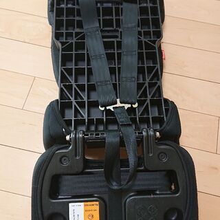 日本育児 チャイルドシート トラベルベスト ECプラス ブラックボーダー 9kg~18kg対象の画像