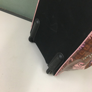 カート付きバッグ　カバン　旅行　旅行カバン　ピンク　チョコレート柄　タイヤ付きの画像