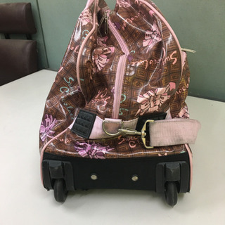 カート付きバッグ　カバン　旅行　旅行カバン　ピンク　チョコレート柄　タイヤ付きの画像