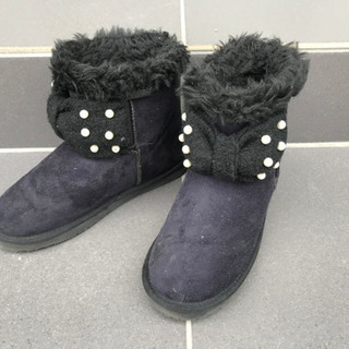 ムートンブーツ　Mサイズ