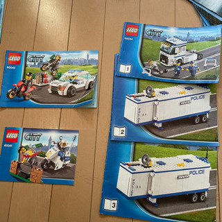 LEGO レゴ青バケツ、ポリス、ブルドーザー、車数台の画像