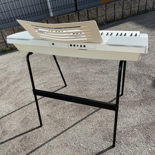 電子ピアノ　CASIO  lk−207 の画像