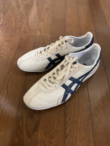 オニツカタイガー　28.5cm