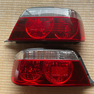 盆限定価格jzx100 チェイサーツアラーV 純正テール JZX100 チェイサー後期テール