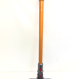☺️ dyson v8 fluffy SV10☺️アタッチメント多数 充電器付きの画像