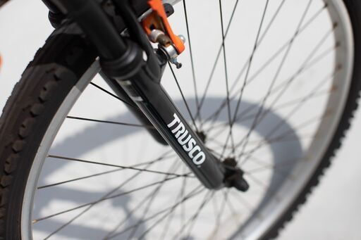 ■TRUSCO ハザードランナー ノーパンクタイヤ 折り畳み式