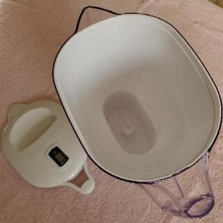 ブリタ浄水器。ろ過したおいしい水。の画像