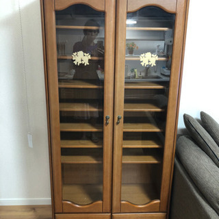 ー無料ー　書棚(食器棚)