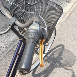 自転車☆変速ギア6段階☆27インチ☆紺色☆ブレーキ金色☆鍵ありタイプ☆中古品の画像