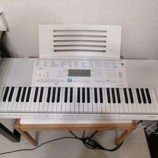 カシオ　ピアノタッチキーボード