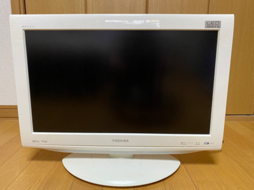 TOSHIBA REGZA 22型　2010年製
