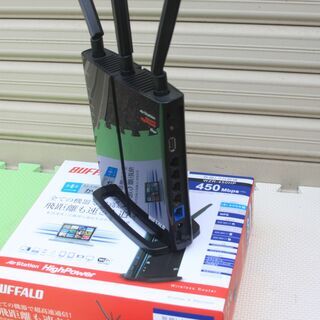 無線LANルーターバッファローWZR-450HPの画像