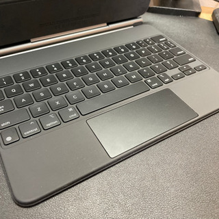 11インチ iPad Pro Magic Keyboard第2世代