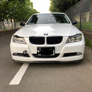 E90 320i