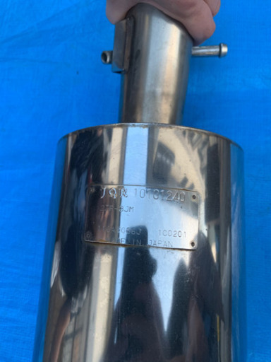 30プリウス 社外マフラー