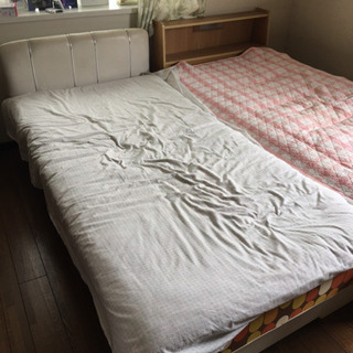 シングルベッド　2台
