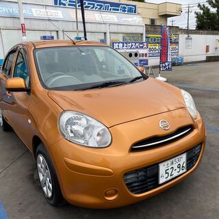 日産マーチ中古車　平成24