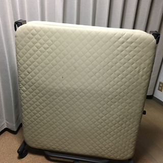 折り畳みベッド　取り扱い簡単です！