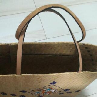 かごバッグ　ビーズ　エコバッグの画像