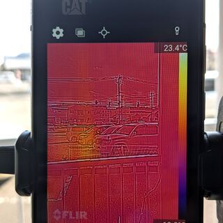 【中古】 CAT S60 本体 SIM フリー 北米版 / サーモカメラの画像
