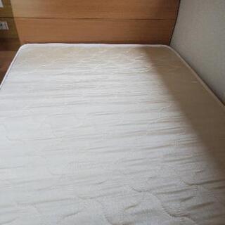 マット柔らかいので寝やすいと思います。