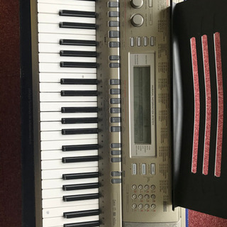 カシオ　キーボード76鍵