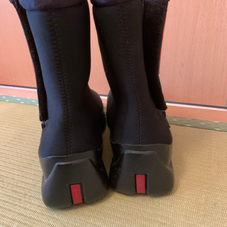 お値下げ中　PRADA ショートブーツの画像