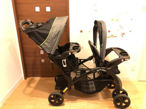 二人乗りベビーカー　BabyTrend　シットアンドスタンド　ダブル　ピスタチオ