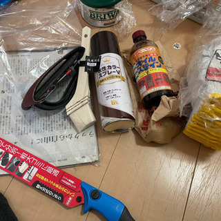 DIY 関連用品(ノコギリ、木材塗装、やすりなど)