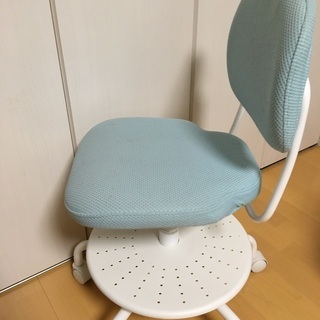 IKEA学習椅子