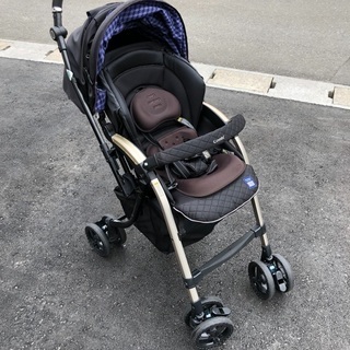 コンビ　ベビーカーA型の画像