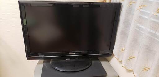 HITACHI　WOO　32型液晶ハイビジョンテレビ　2009年式