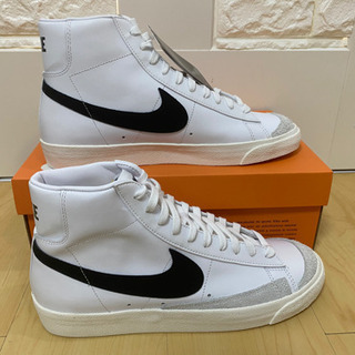 NIKE ナイキ スニーカー ブレーザー  の画像