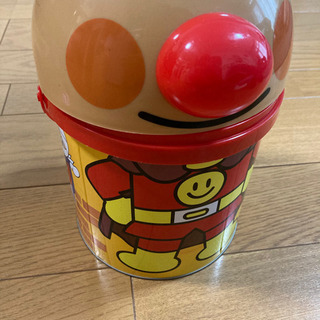 アンパンマン　缶　おもちゃお菓子入れにの画像
