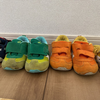 中古●スニーカー 8足●アシックス スクスク オニツカタイガー ニューバランス IFME 14.0/14.5/15.0/15.5の画像