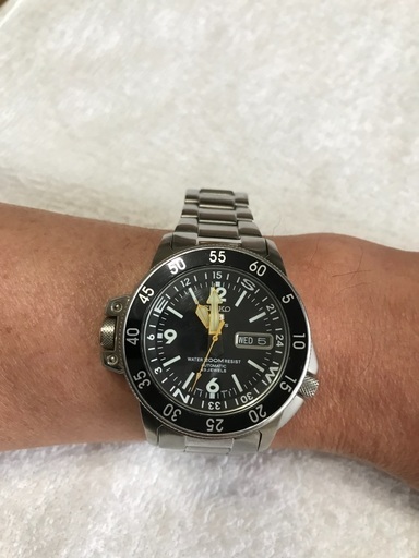 SEIKO 5 SPORTS