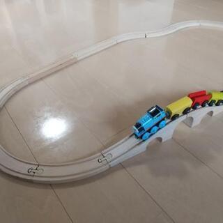 電車のおもちゃ木製レールトーマスIKEAイケア(検索プラレール)の画像