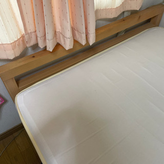 《美品 無料》セミダブルベッドの画像