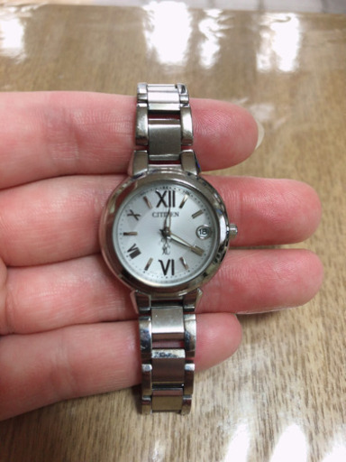 CITIZEN XC 電波腕時計