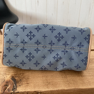 ラシット　化粧品ポーチ　汚れありの画像