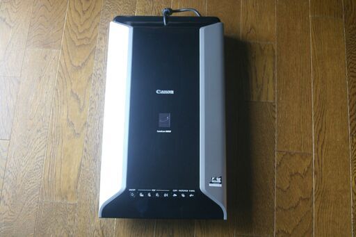 キャノン　フィルムスキャナー　CanoScan8800F