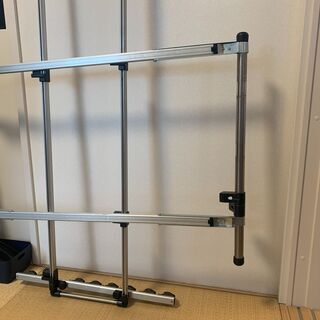 INNO ロッドホルダー プリウスα対応 型番不明　引取のみ
