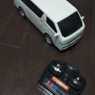 ハイエース ラジコンカー