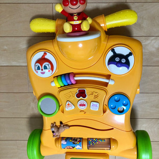 アンパンマン　へんしんウォーカー　手押し車　おもちゃ