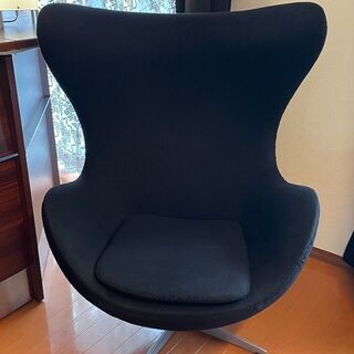 エッグチェア 黒① リプロダクト品 ヤコブセン